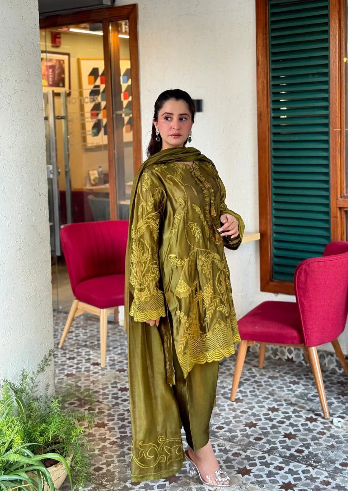 Olive Elegance