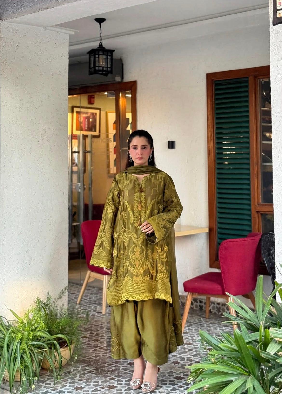 Olive Elegance