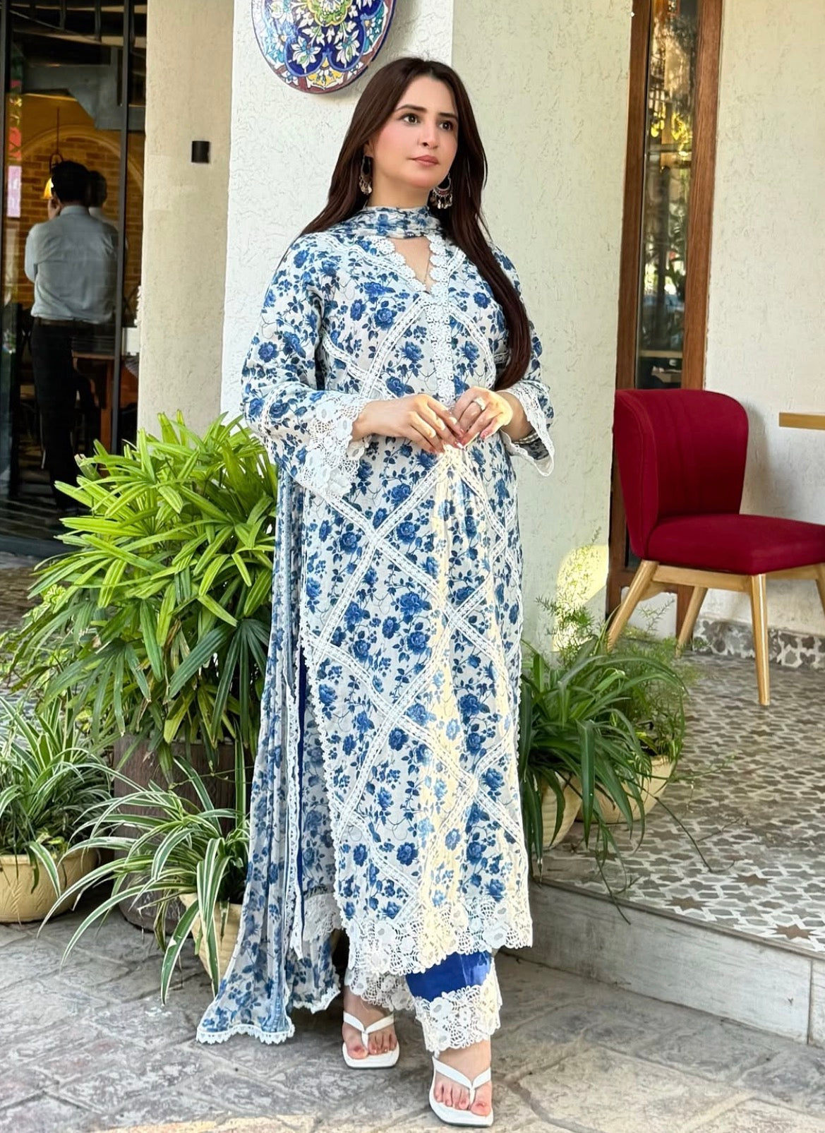 Blue Lawn 3 PCs Suit