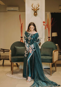 Emerald Green 3 Piece Stitched