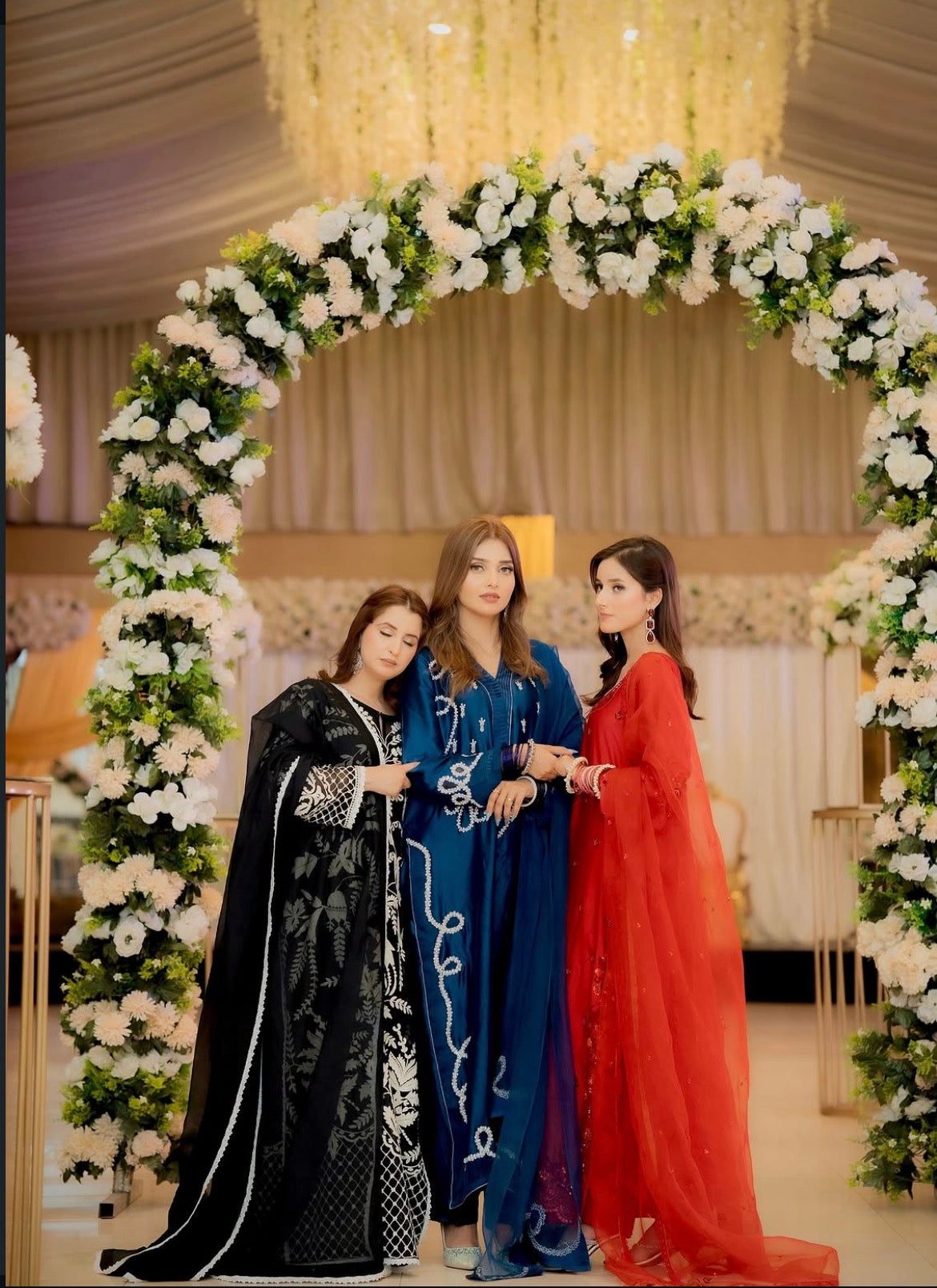 Surkh Bahar 3 Piece Sisha Silk Stitched