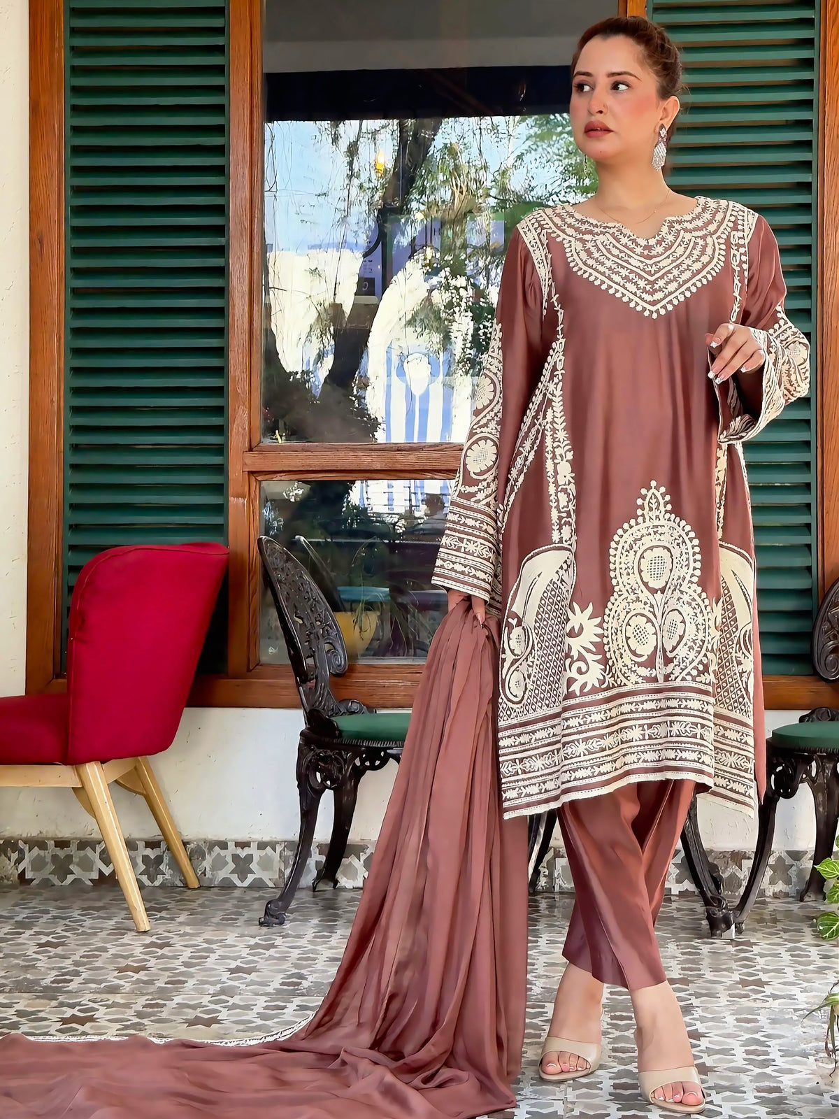 Melon by Anam – Melon Pink Embroidered 3PC Suit