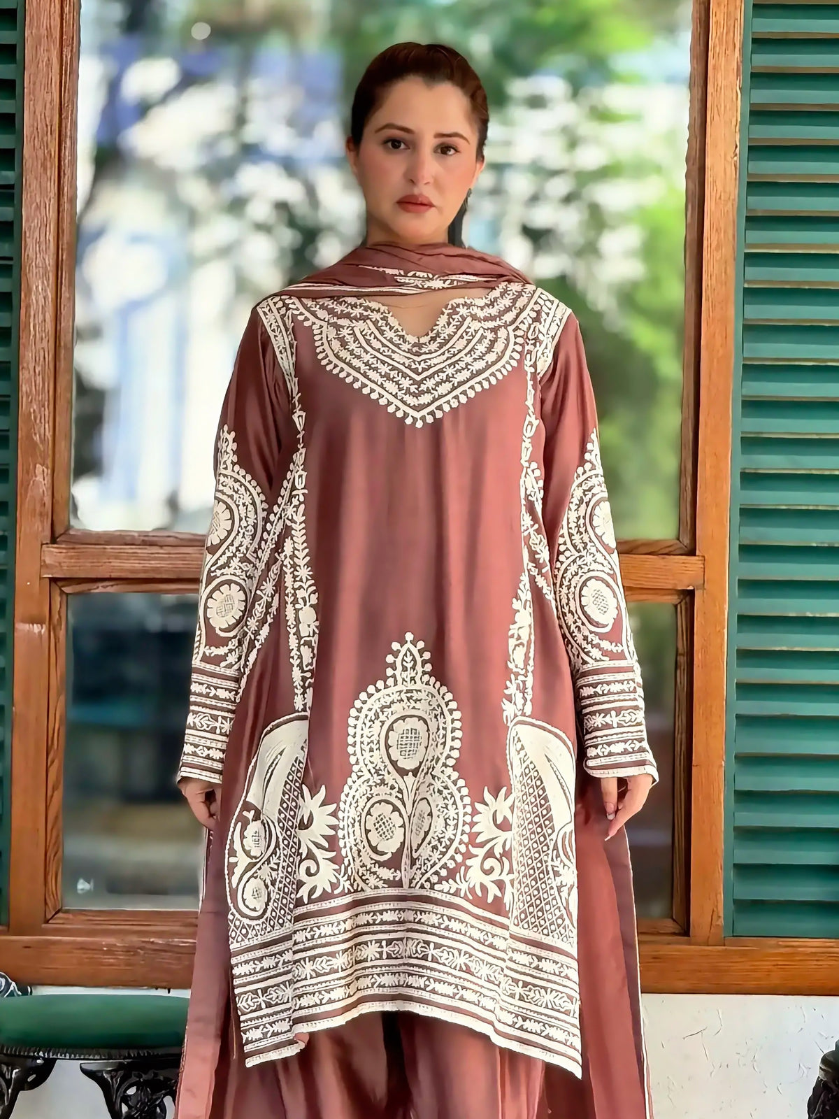 Melon by Anam – Melon Pink Embroidered 3PC Suit